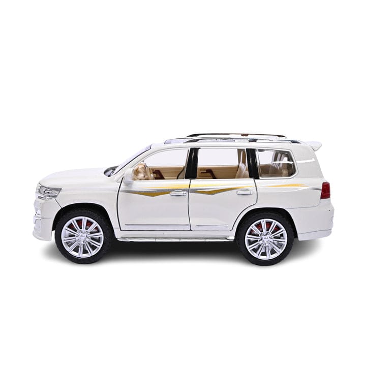 Toyota Land Cruiser VXR Die cast model car - Image 4