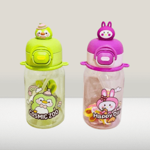 Adorable Cartoon Water Bottle Capacity 420 ML